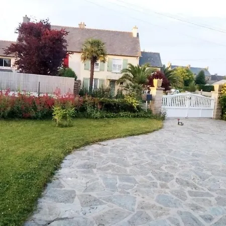 House Between Cancale And Mont Saint-michel *