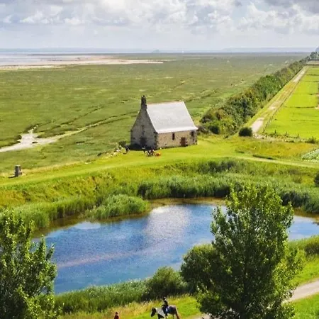 Дом отдыха House Between Cancale And Mont Saint-michel